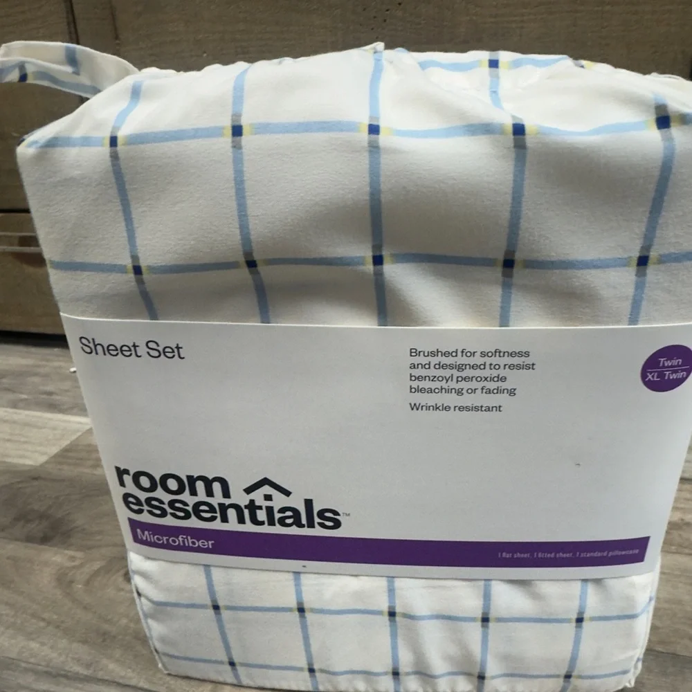 Room Essentials Twin XL Sheet Set Blue Plaid Microfiber Dorm‎ Bedding Set Target